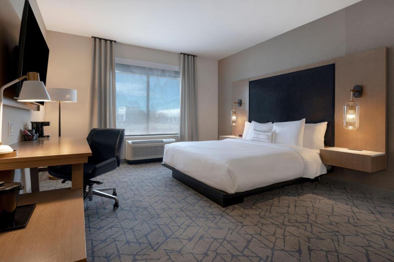 Fairfield By Marriott Inn & Suites Denver Airport At Gateway Park Экстерьер фото